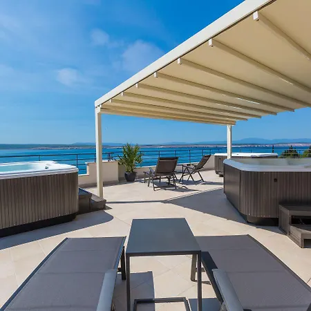 Modernes Nur 100 Meter Zum Mit Sauna, Whirlpool, Meerblick Apartman *