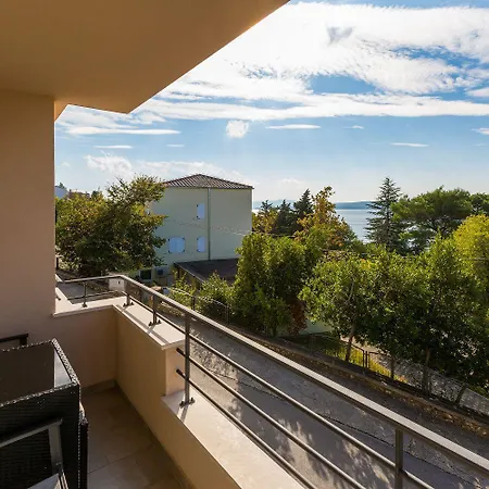 Modernes Nur 100 Meter Zum Mit Sauna, Whirlpool, Meerblick * Dramalj