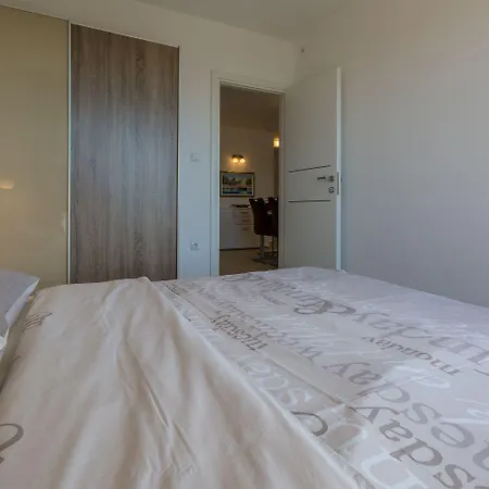 Modernes Nur 100 Meter Zum Mit Sauna, Whirlpool, Meerblick