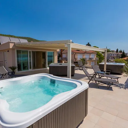 Modernes Nur 100 Meter Zum Mit Sauna, Whirlpool, Meerblick