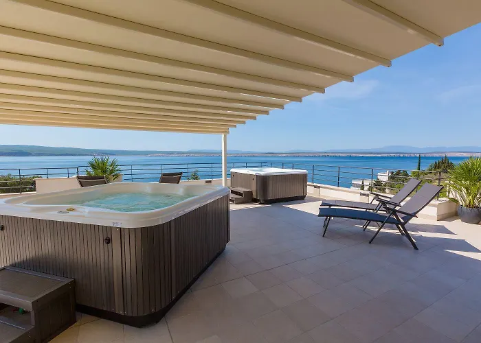 Modernes Nur 100 Meter Zum Mit Sauna, Whirlpool, Meerblick Apartamento Dramalj