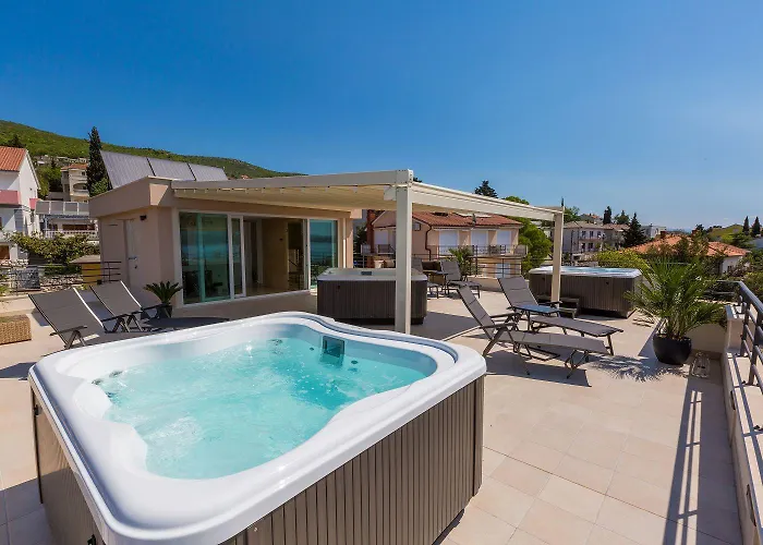 Modernes Nur 100 Meter Zum Mit Sauna, Whirlpool, Meerblick