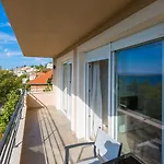 Modernes Nur 100 Meter Zum Mit Sauna, Whirlpool, Meerblick