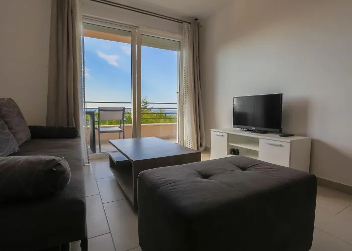 Modernes Nur 100 Meter Zum Mit Sauna, Whirlpool, Meerblick